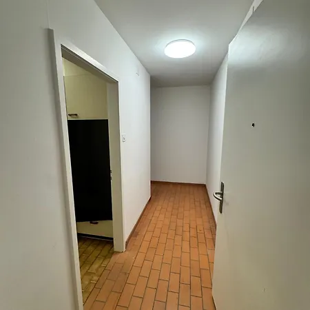 Ready-to-move-in & Furnished In - Ideal For Longterm * Zurich